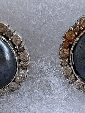 50s Vintage Nettie Rosenstein Dark Gray Stone And Rhinestone Earrings. Amazing!
